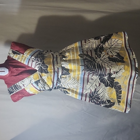 H&M SZ 8 Dress - Picture 1 of 9